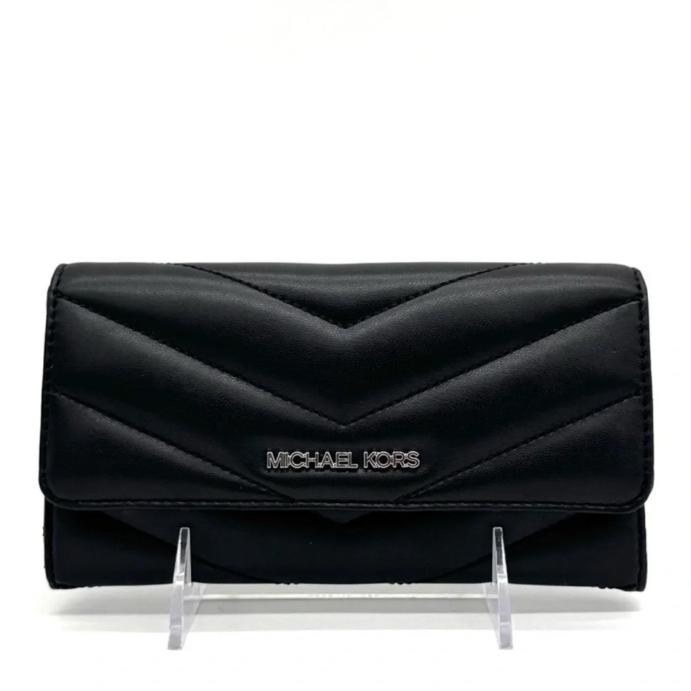Michael Kors Large Quilted Trifold Wallet Black/Silver